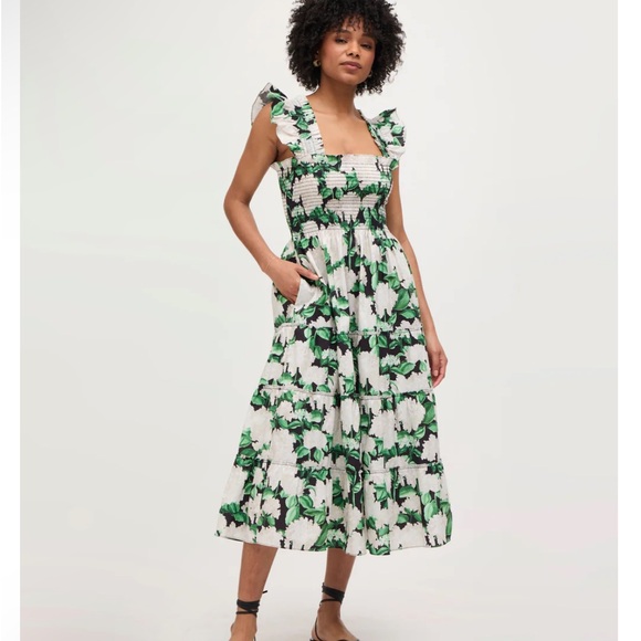 Hill House Dresses & Skirts - Hill House Home Ellie Nap Dress in Night Bloom
NWT/NEW